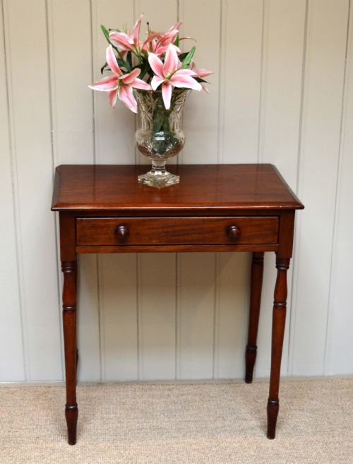 Small Mahogany Side Table