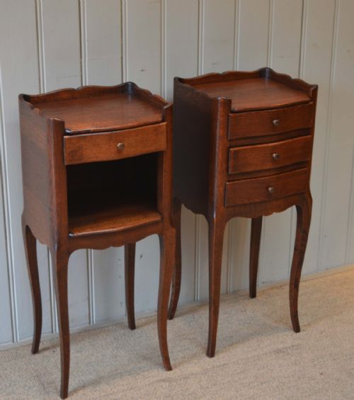Pair of Oak Bedside Cabinets