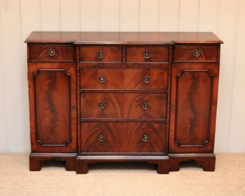 fig 1. Small Proportioned Mahogany Sideboard