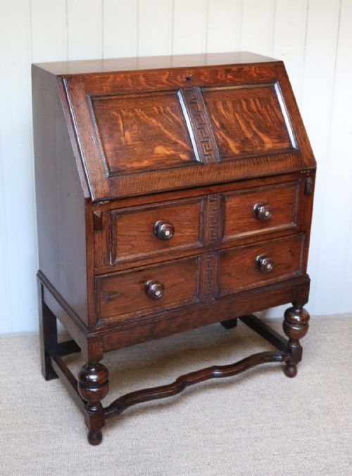 1920s Oak Bureau