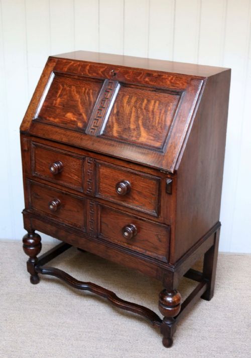 fig 1. 1920s Oak Bureau