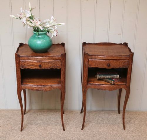 Pair of Oak Bedside Cabinets