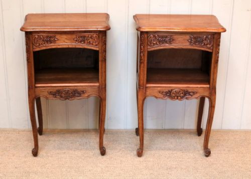 Pair of Oak Bedside Cabinets