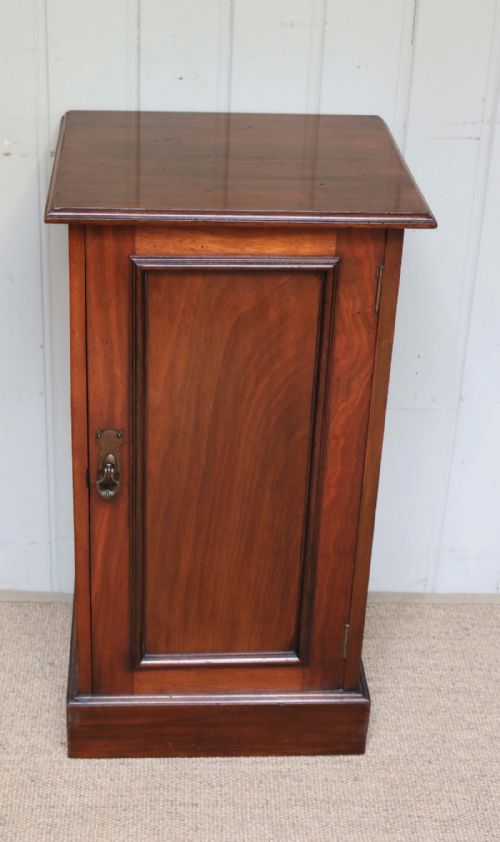 Edwardian Mahogany Pot Cupboard