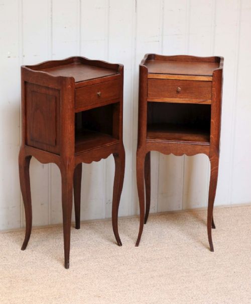 Pair of Small Proportioned Oak Bedside Cabinets