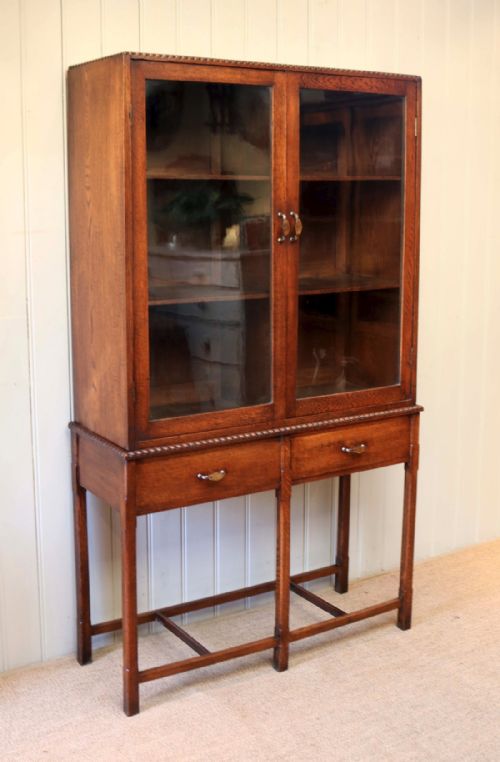 fig 1. Oak Cabinet Bookcase