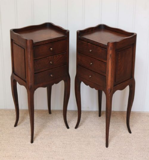 Pair of Small Proportioned Oak Bedside Cabinets