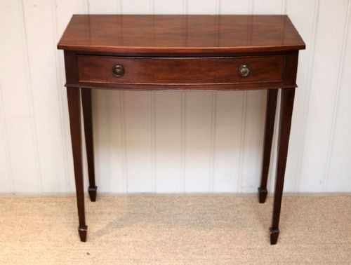 Mahogany Bow Front Table