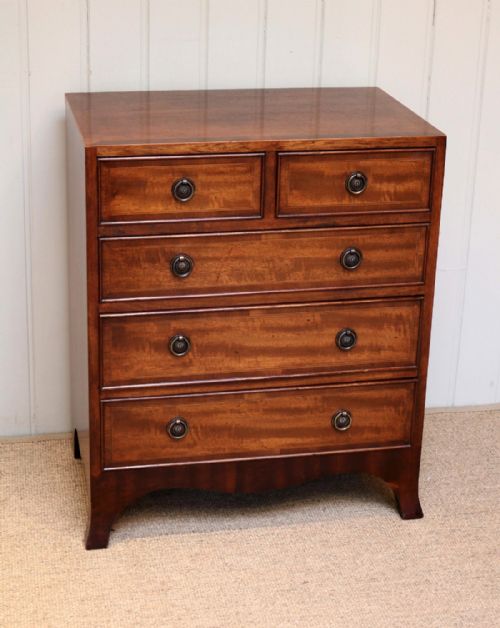 Small Mahogany Chest of Drawers