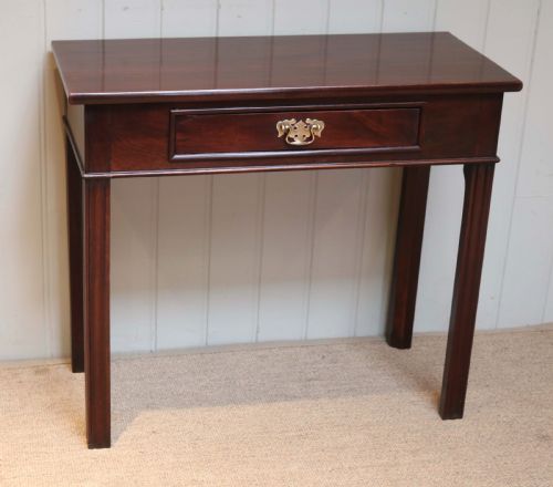 Early 19th Century Mahogany Table