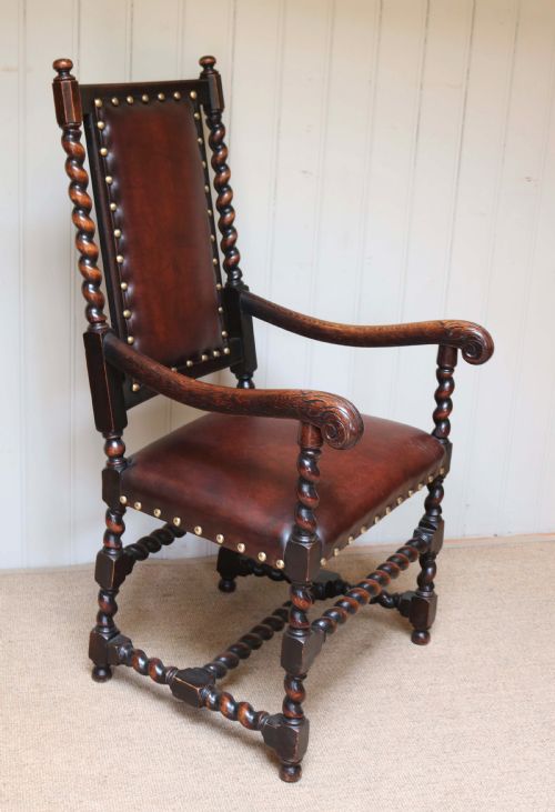 OAK AND LEATHER CHAIR - ADDITIONAL PHOTO 1