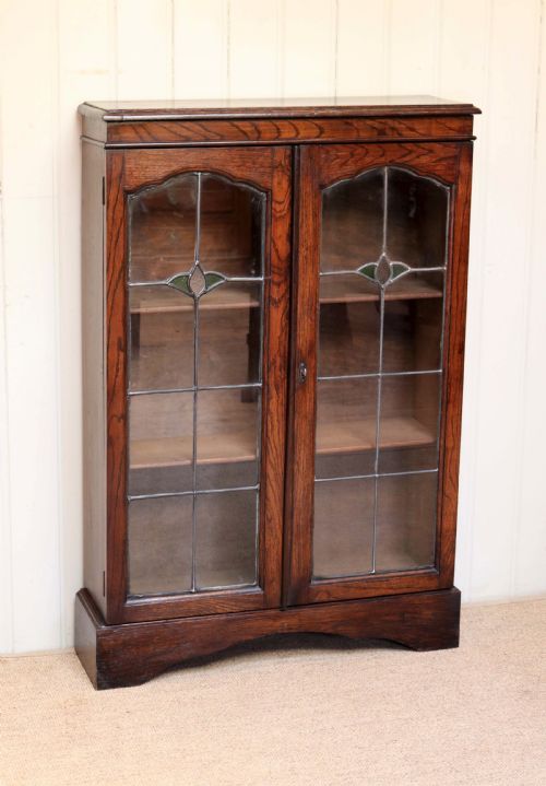 fig 1. Small Proportioned Glazed Oak Bookcase