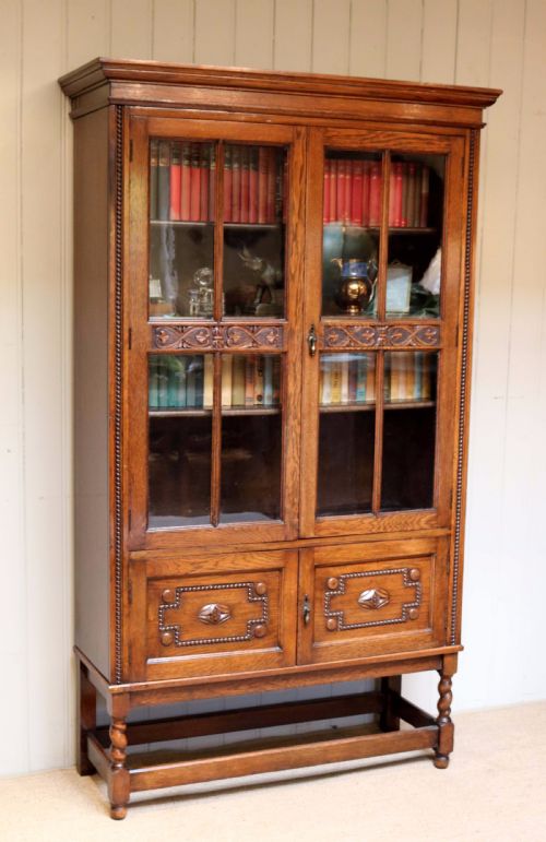 Oak Glazed Cabinet/bookcase