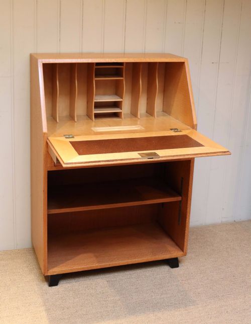 UNUSUAL AUSTRALIAN SILKY OAK ART DECO BUREAU - ADDITIONAL PHOTO 1