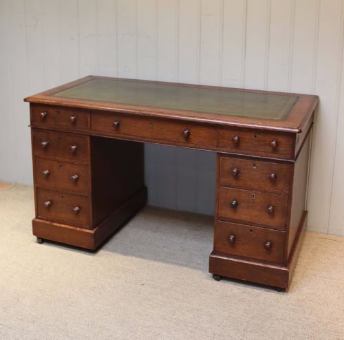 fig 1. Solid Oak Pedestal Desk