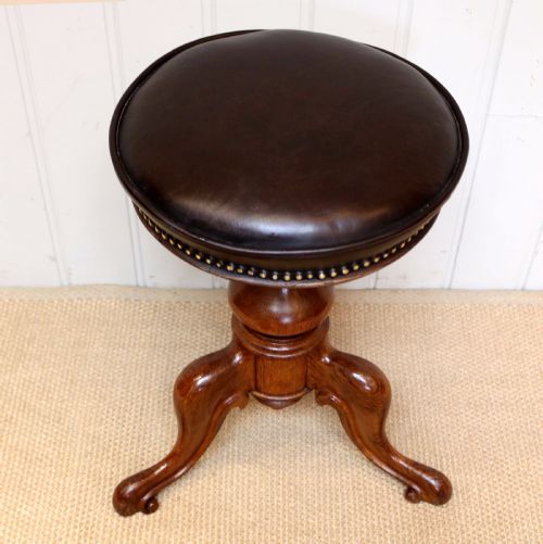 fig 1. Late Victorian Oak Adjustable Piano Stool