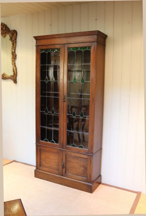 fig 1. Tall Oak Cabinet Bookcase 