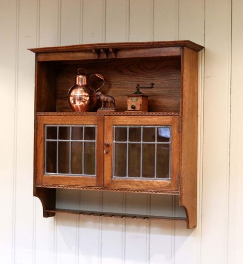 Oak Arts and Crafts Wall Cabinet