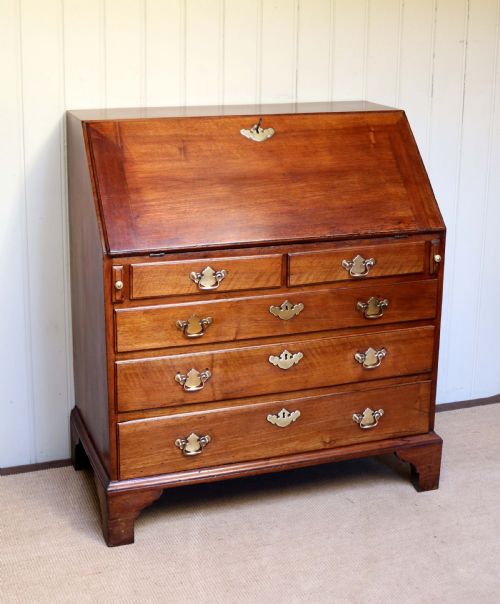 George I Walnut Bureau