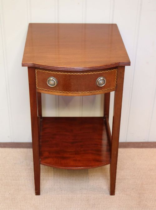 fig 1. Edwardian Mahogany Serpentine Front Occasional Table