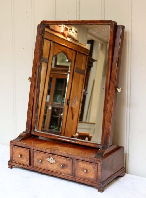 fig 1. Georgian Walnut Dressing Table Mirror
