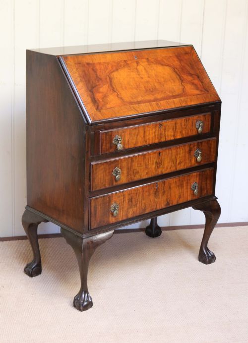 Queen Anne Style Walnut Bureau