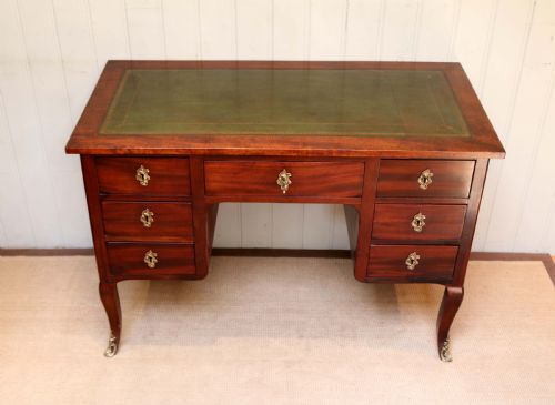 Victorian Mahogany Desk