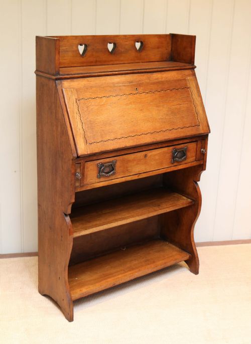 fig 1. Arts And Crafts Inspired Students Bureau