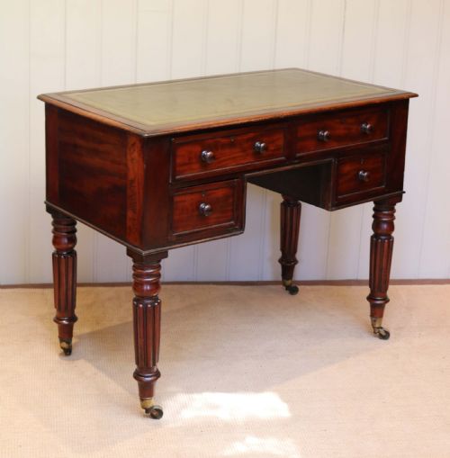 fig 1. Mahogany Kneehole Desk