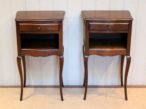 Pair of Oak Bedside Cabinets