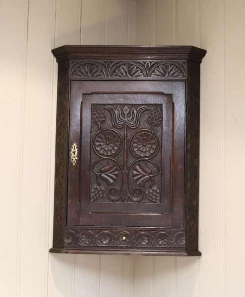 Small Georgian Carved Oak Corner Cabinet
