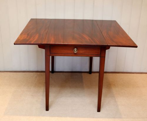 fig 1. Early 19th Century Mahogany Drop Leaf Pembroke Table
