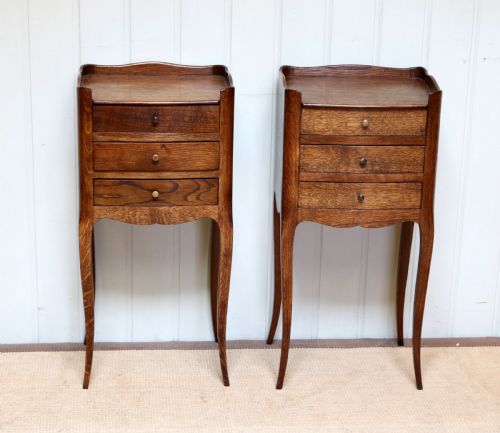 Pair of Oak Bedside Cabinets