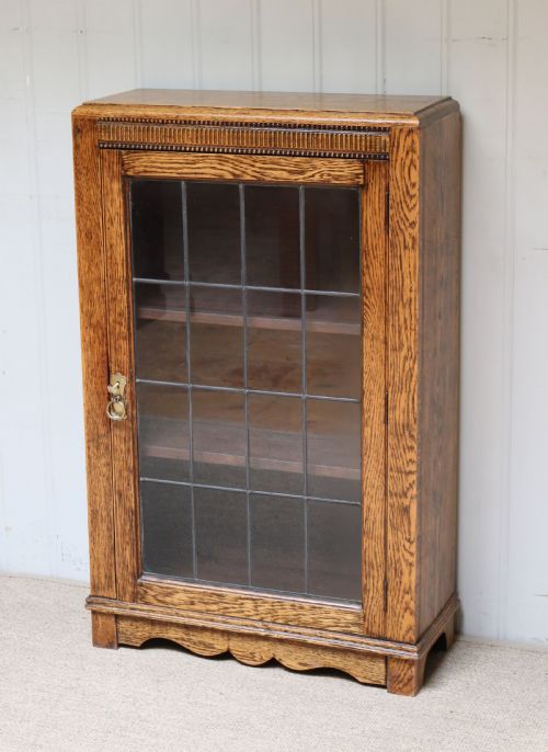 fig 1. Small Oak Glazed Bookcase