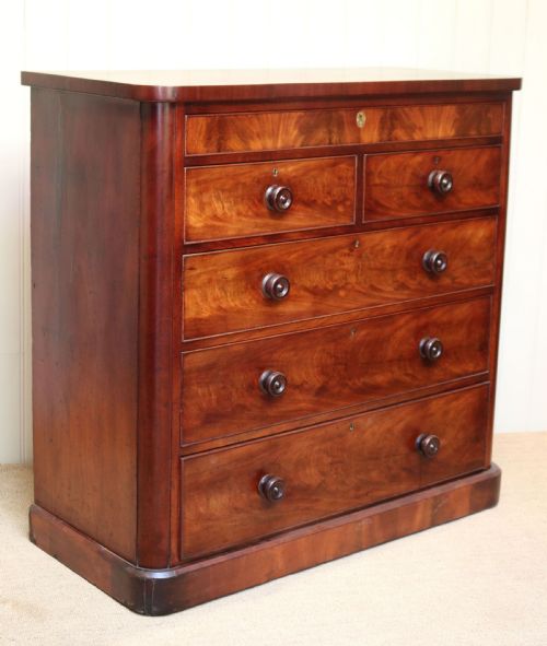 Large Mahogany Chest of Drawers