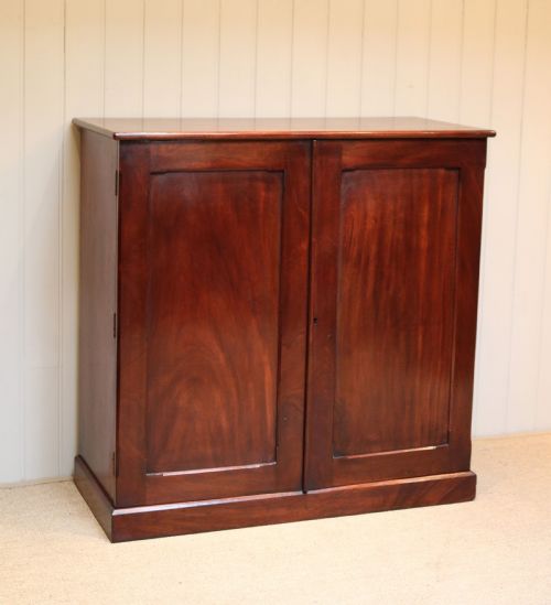 Late Victorian Mahogany Side Cabinet