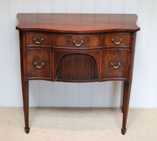 Mahogany Serpentine Front Side Cabinet