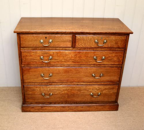 Solid Oak Chest of Drawers