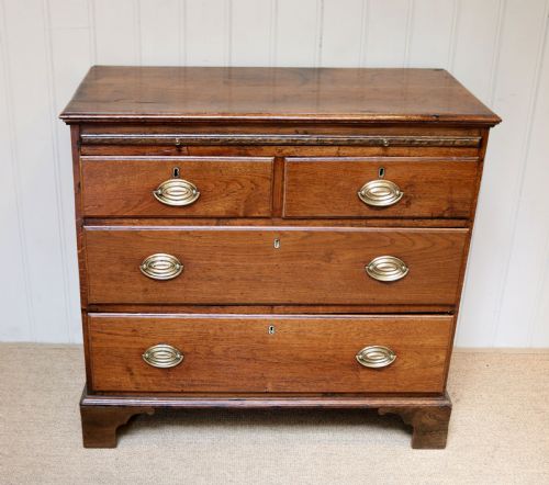 Georgian Oak Chest of Drawers