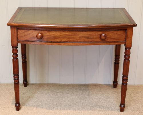Mahogany Bow Front Desk