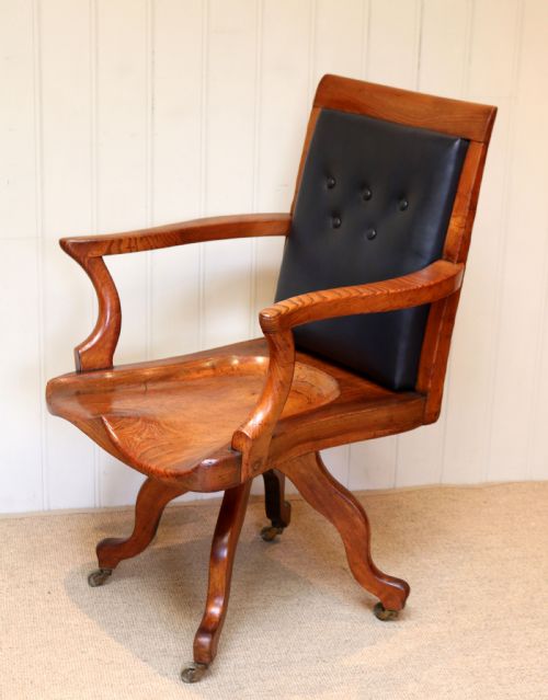 fig 1. Substantial Oak Office Chair