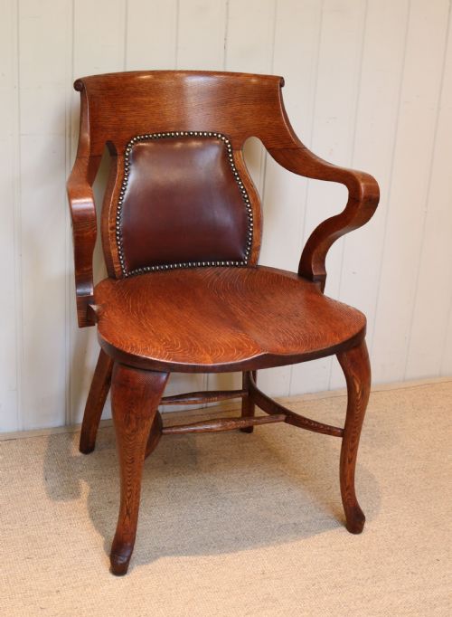 fig 1. Oak Office Chair