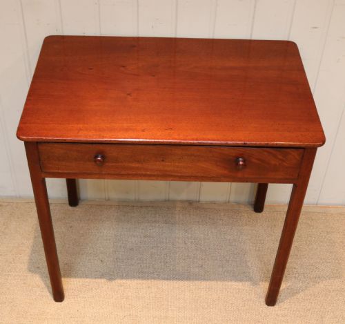 fig 1. Georgian Mahogany Side Table