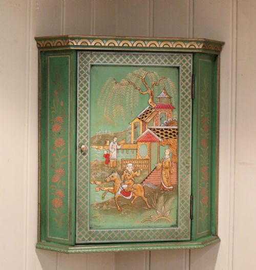 Chinoiserie Corner Wall Cabinet