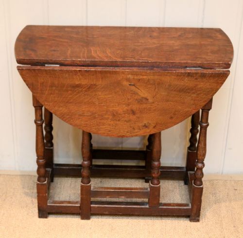 Small Oak Drop Leaf Table