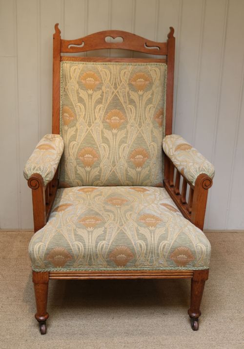 Arts and Crafts Oak Armchair