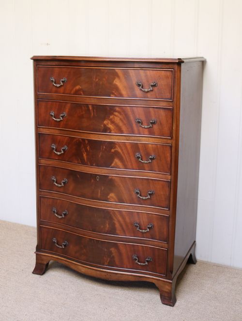 Mahogany Chest of Drawers