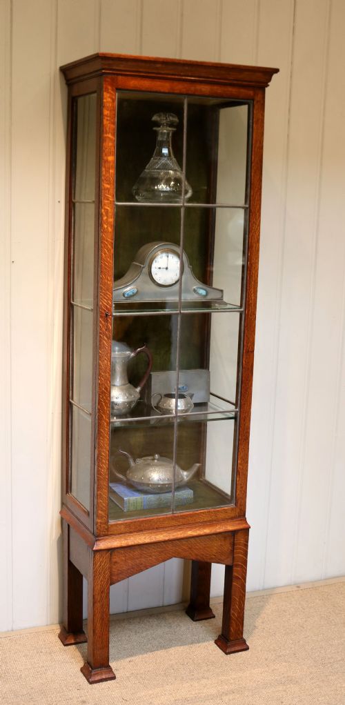 Oak Arts and Crafts Display Cabinet