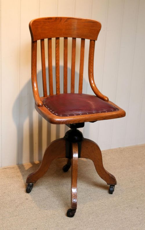 fig 1. Small Oak Office Chair