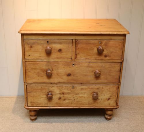 Rustic Pine Chest of Drawers